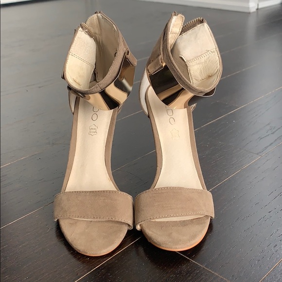 ALDO Metal Ankle Cuff High Heel Size US 6.5 Euro 7 - Picture 2 of 3